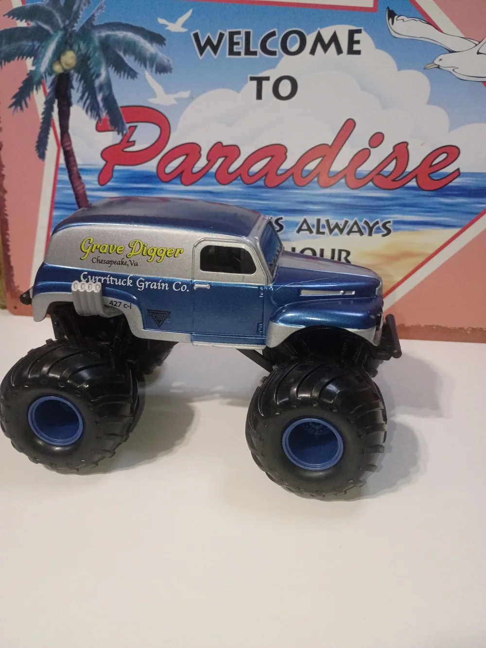 Hot Wheels Monster Truck Grave Digger Curritruck Grain .Com 1:24 Scale